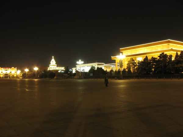 Beijing - Tiananmen.jpg, 11 KB